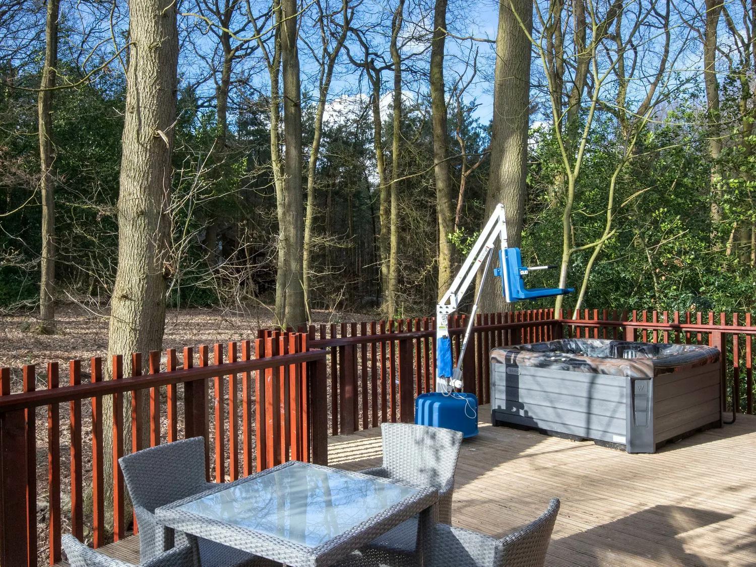 Delamere Forest Cabins - Forest Holidays Mouldsworth Exteriér fotografie
